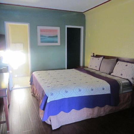 Travel Eagle Inn Motel Лонг Бийч Екстериор снимка