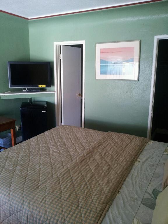 Travel Eagle Inn Motel Лонг Бийч Стая снимка